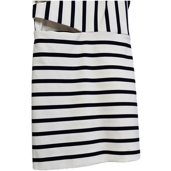 Zara cut out black and white v-neck mini skort dress size small**EXCLUDED FROM S - Picture 5 of 9
